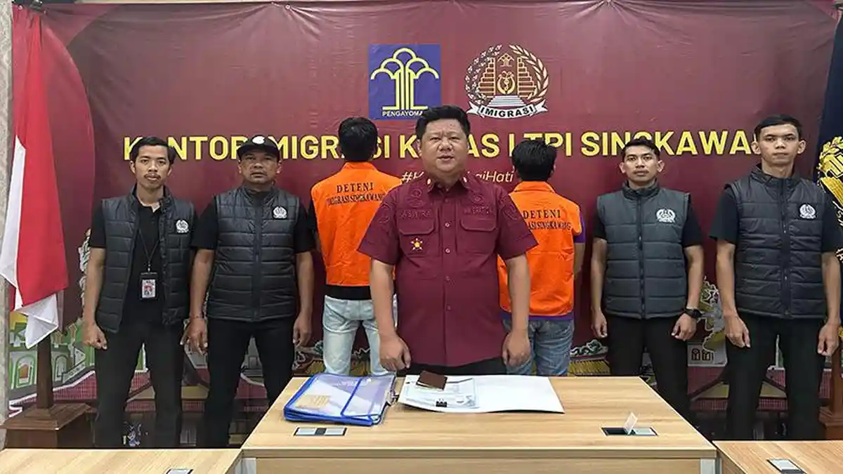 Dua Warga Negara Asing Asal Malaysia Dideportasi Imigrasi Singkawang