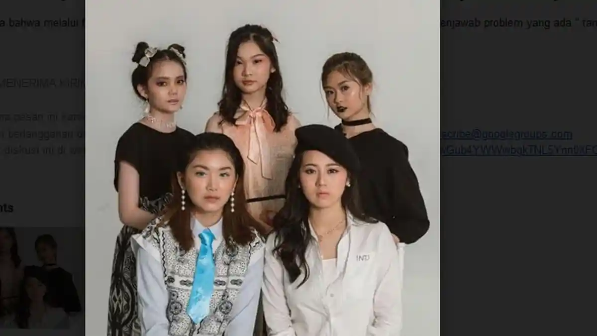Busana Ekspresi Si Ekstrovert dalam Koleksi Enchanted Rancangan Desainer Anastasia