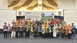 Peserta-kajian-dokumen-policy-brief-mangrove-KKMD-Babel.jpg