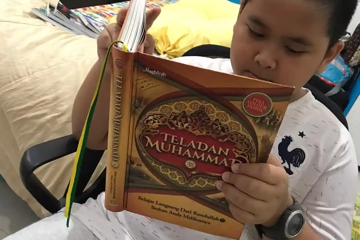 Tingkatkan Kecerdasan Anak dengan Rajin Membaca