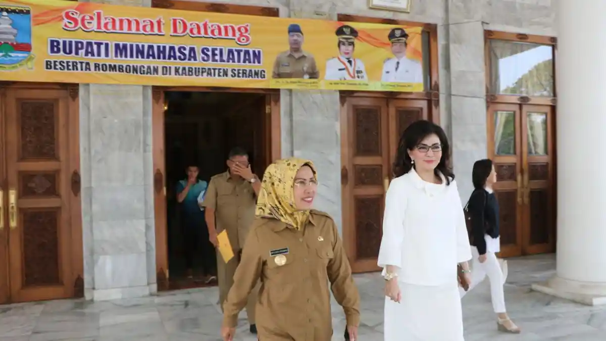 Bupati Paruntu Bertemu Bupati Serang Banten untuk Mempelajari BUMD