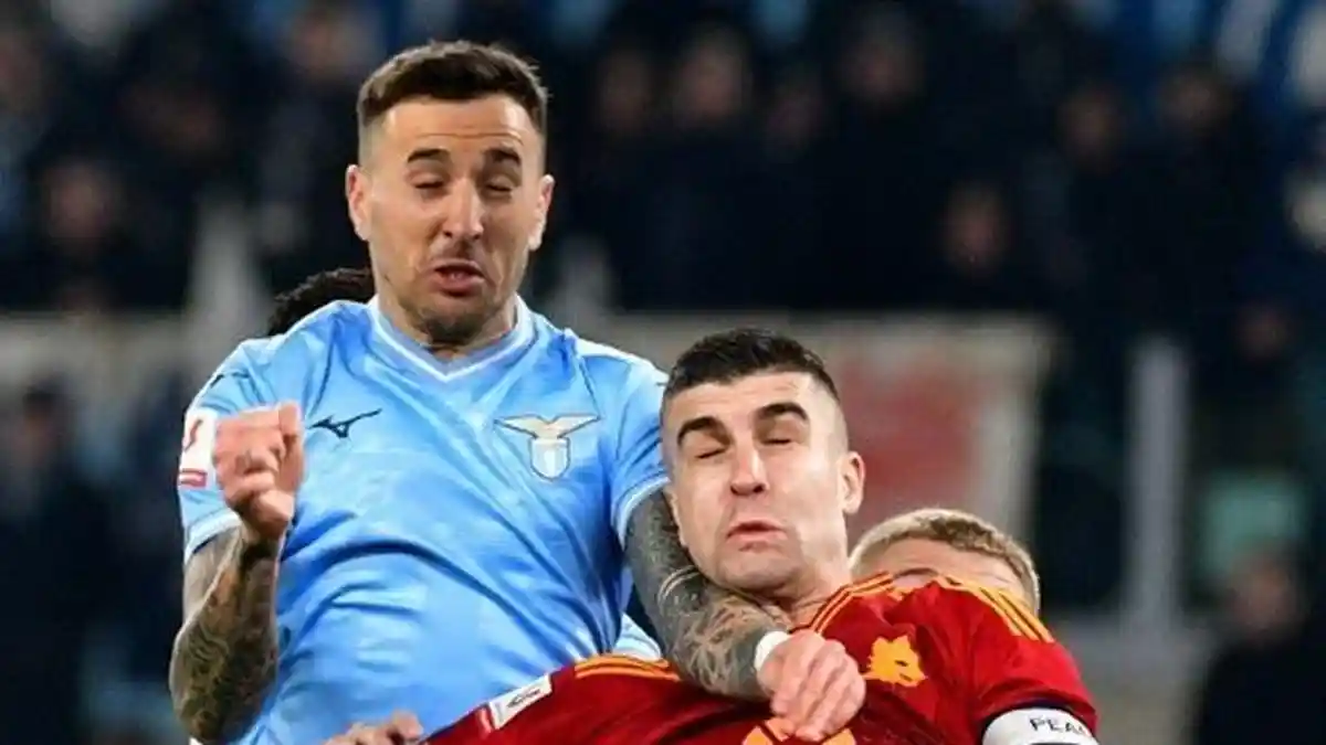 2 Kartu Merah Hasil Derbi Panas Lazio Vs AS Roma, Zaccagni Dkk Melaju ke Semifinal Coppa Italia