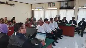 20241213_sidang-politik-uang-pilkada-kota-sorong.jpg