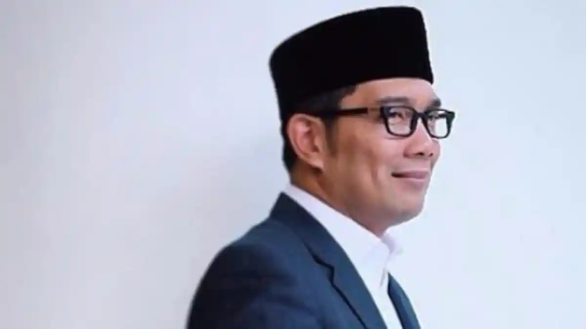 Makin Gaul, Ridwan Kamil Ikut Ambil Peran Dalam Film Dilan, Jadi Apa Ya?