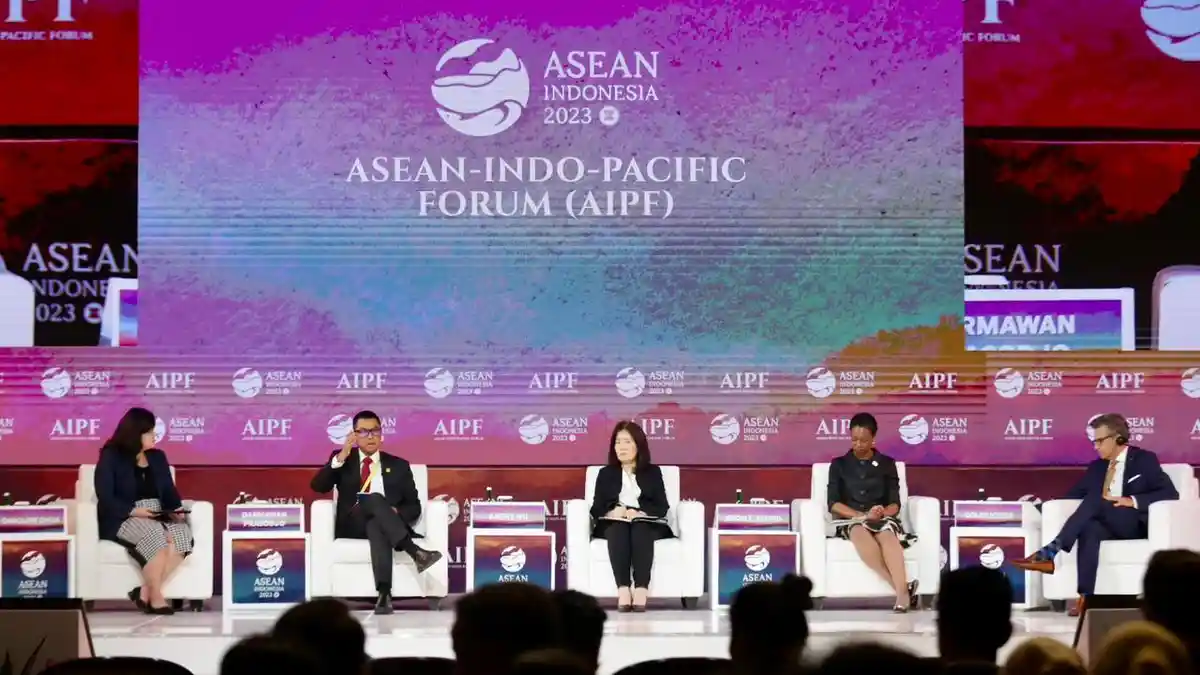 Dirut PLN Suarakan Kolaborasi Global Wujudkan Transisi Energi di Forum ASEAN-Indo-Pacific