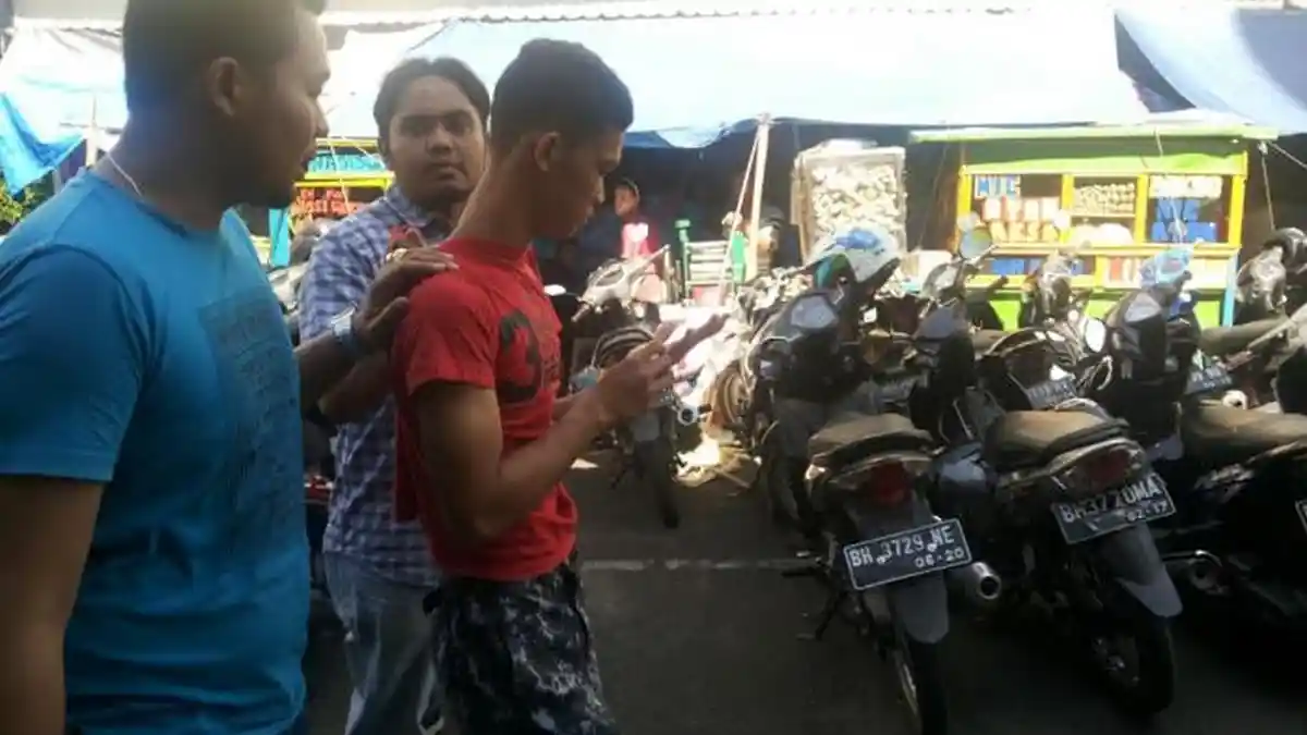 Petugas Polsek Pasar Jambi Meringkus Dua Remaja Diduga Preman
