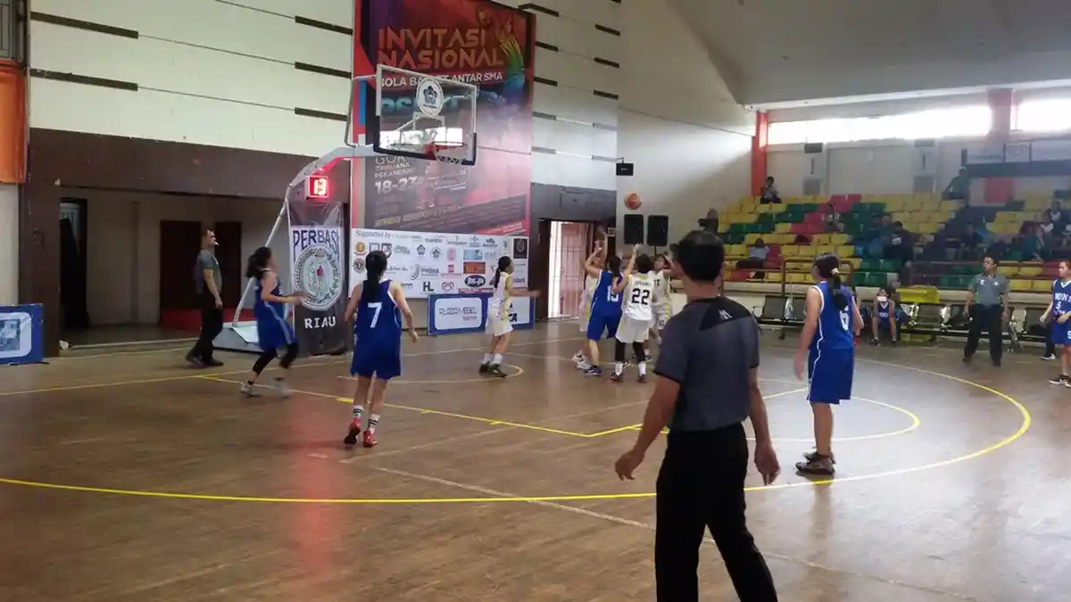 Hari Kedua Invitasi Nasional Basket antar SMA, Ini Tim Pemenang