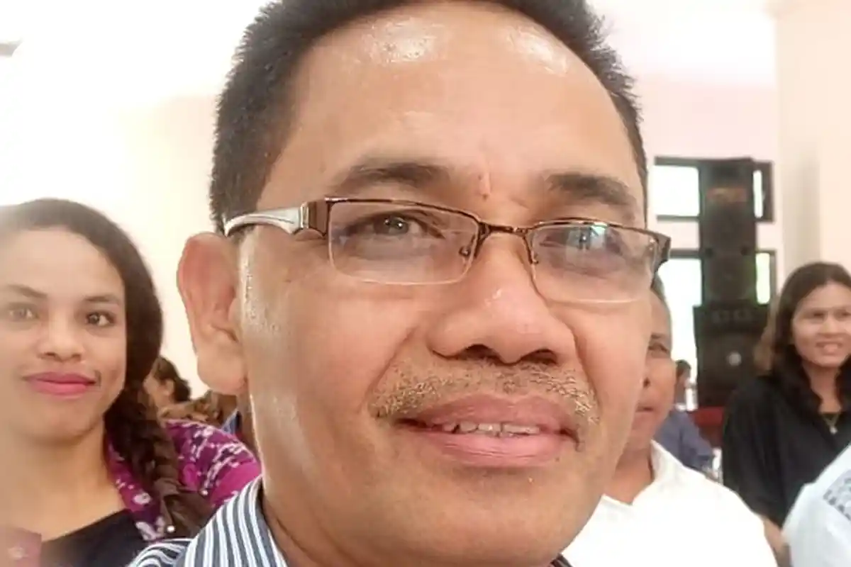 Renungan Harian Kristen Protestan: Kebenaran dan Praktik Kebenaran Bertalian Satu dengan Yang Lain