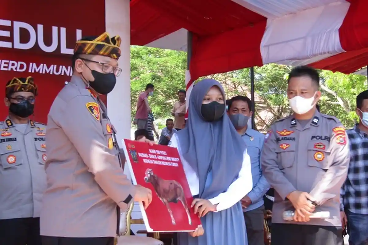 Nakes, Pelajar dan Mahasiswa Bawa Pulang Hadiah Sapi dan Motor, Ikut Vaksinasi Massal Akabri 1999