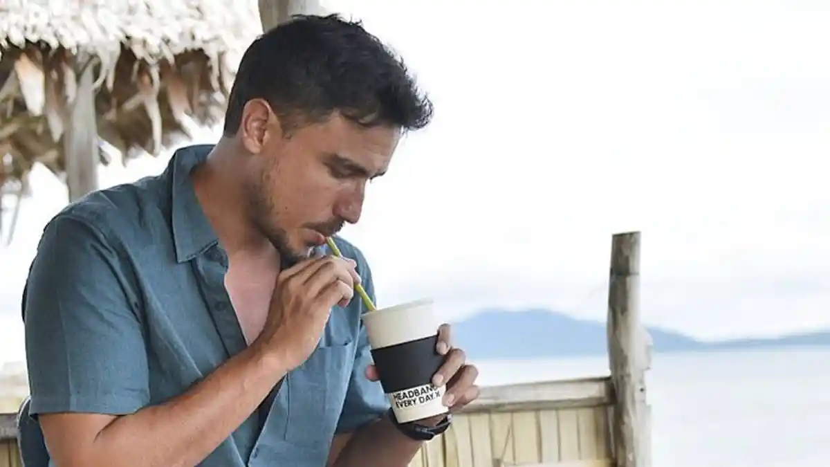 Mitos Tak Ada Pria Sempurna Kini Terbantahkan, tuk Cewek-Cewek Silahkan Kenalan, Hamish Daud Lewat!