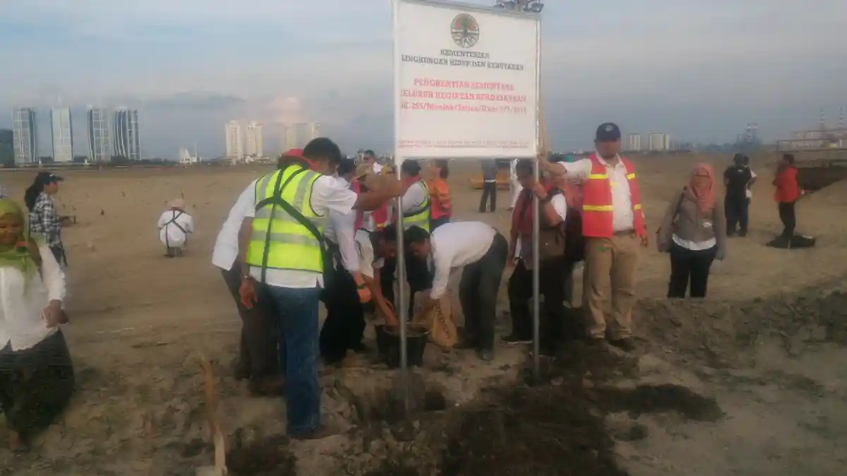 Koalisi Optimis Hakim PTUN Kabulkan Gugatan Izin Reklamasi Pulau G