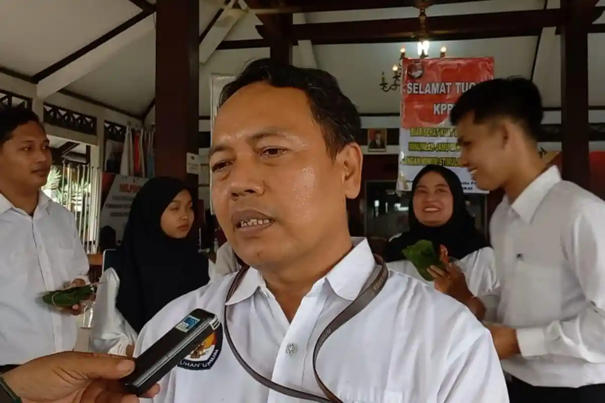 Hari Pertama Perpanjangan Pendaftaran Pilkada Sukoharjo Sepi, KPU Masih Tunggu Pendaftar Baru