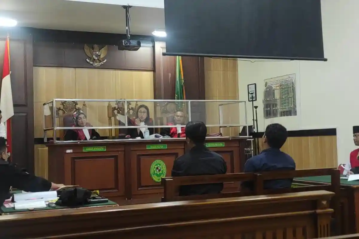 Pengedar Sekaligus Kurir Sabu di Gresik Diadili, Ngaku Dikendalikan Bos dari Lapas Porong