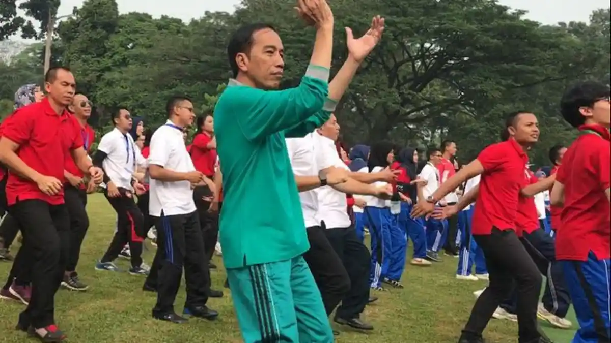 Instruktur Senam: Mana ya Pak Presiden? Enggak Kelihatan