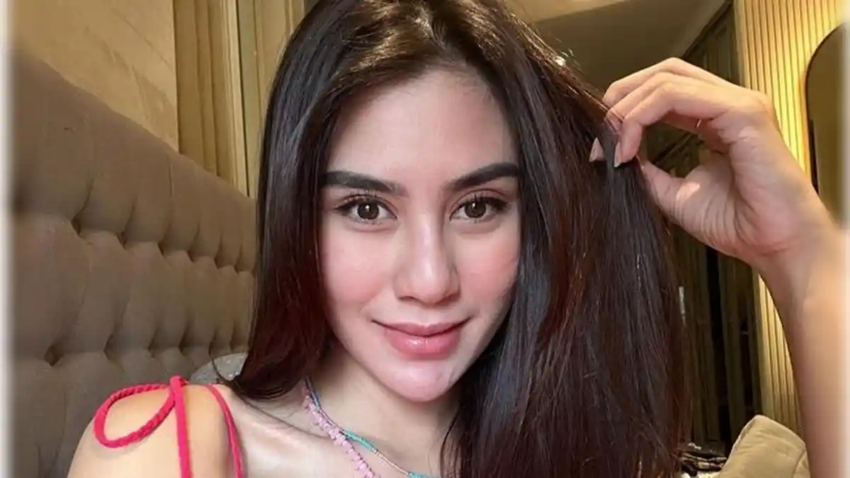 Potret Terbaru Syahnaz Adik Raffi Ahmad Disebut Makin Mirip Mama Amy, Curi Perhatian