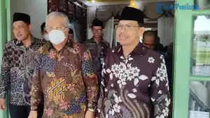2018-2019-Gusti-Ramlana-bermasker-didampingi-Pj-Bupati-Mempawah-Ismail.jpg