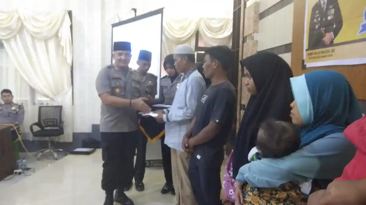 Polres Abdya Operasi Pasien Bibir Sumbing di RSUTP