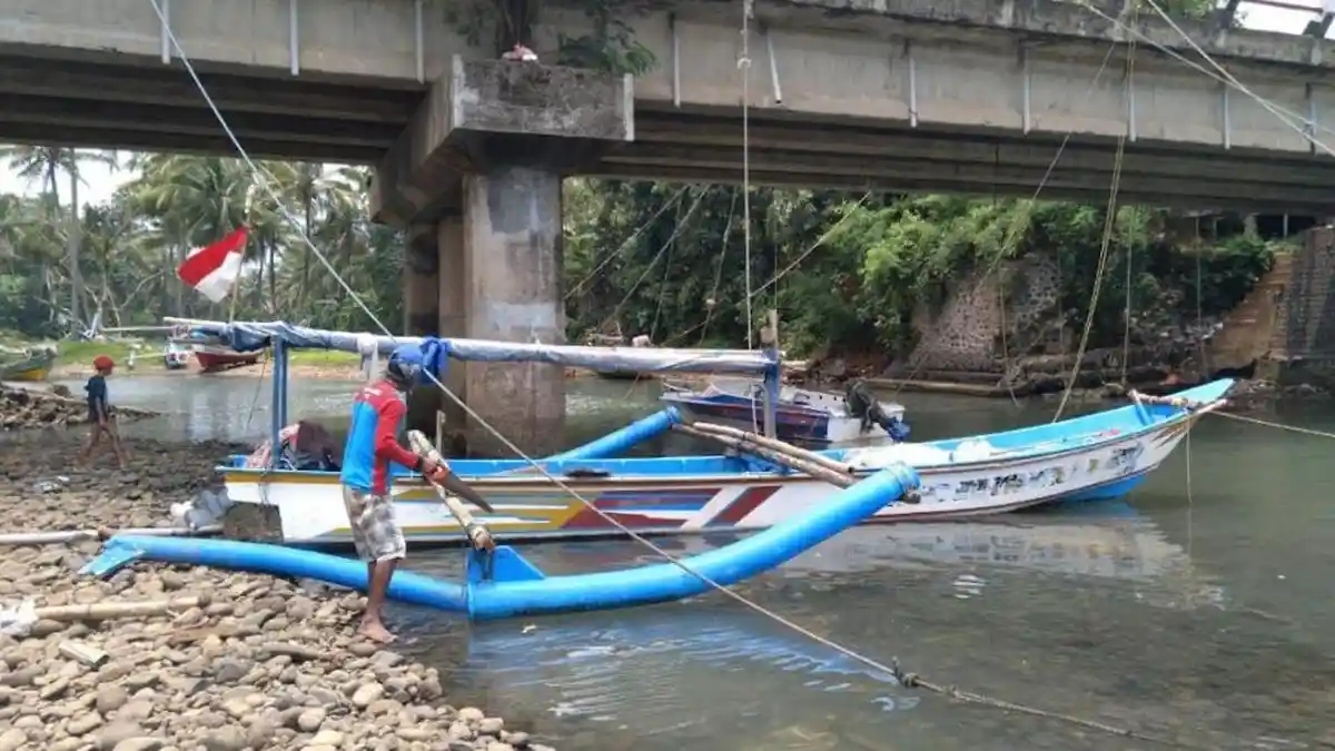 Kisah Nelayan di Pabuaran Kabupaten Serang, Gadaikan Sertifikat Demi Perbaiki Perahu