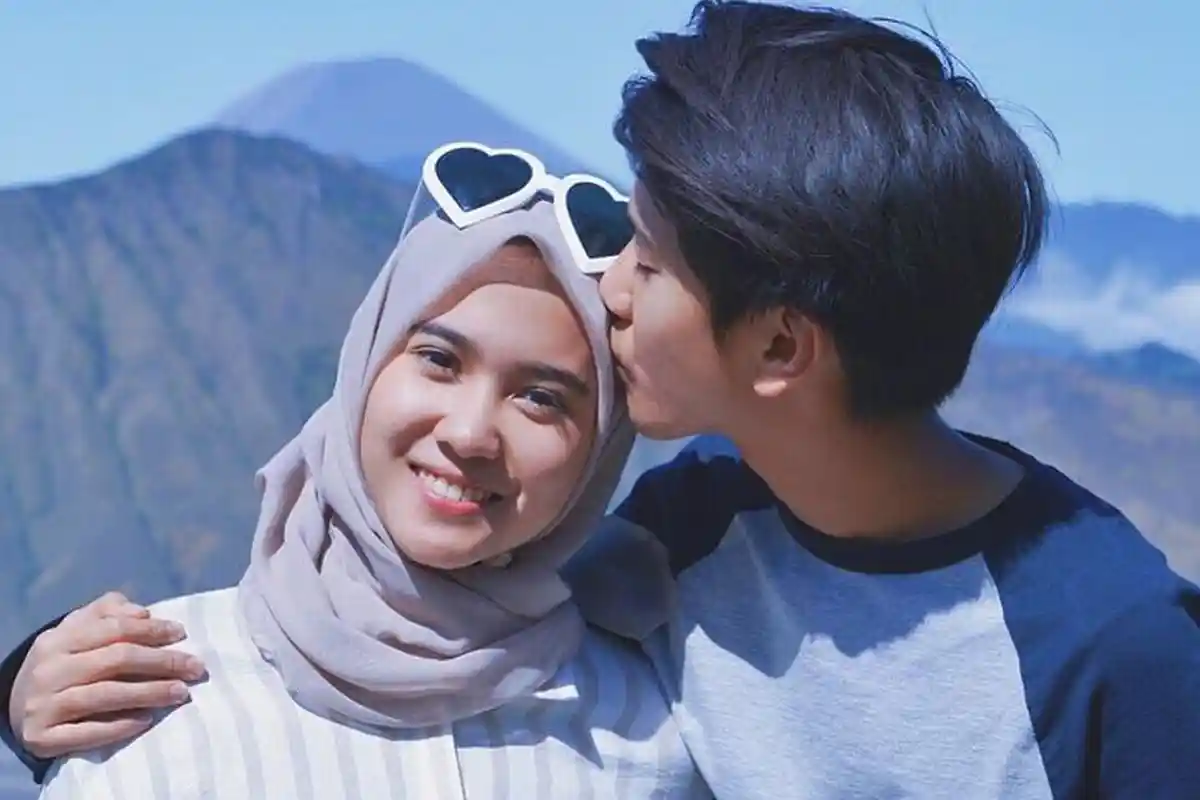 5 Pasang Artis Bersaudara yang Lengketnya Bikin Iri, Sibling Goals Banget Nih