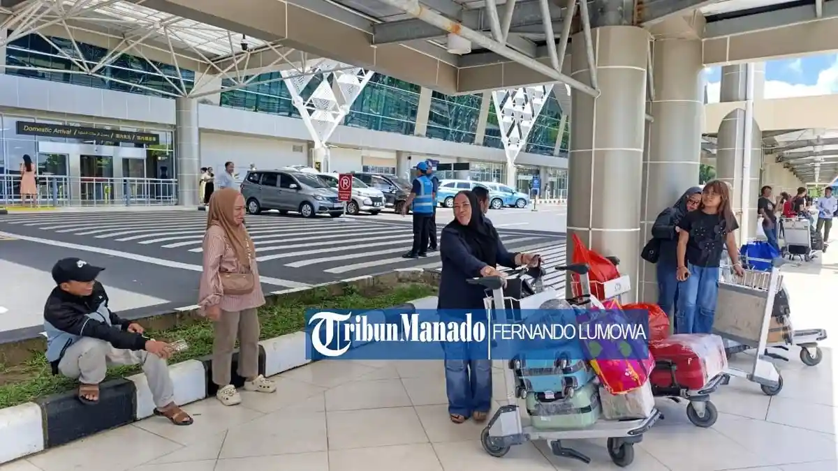 Hari Terakhir Libur Lebaran 1447 H, Bandara Samrat Manado Ramai Penumpang Arus Balik