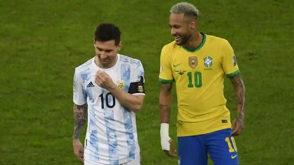 Lionel Messi Puji Performa Emiliano Martinez Sindir Mantan Klub Sang Kiper, Arsenal