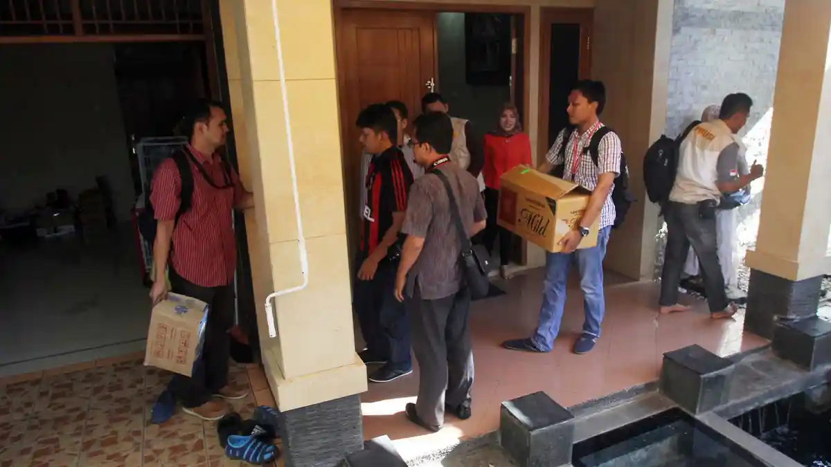 Pengadilan Tipikor Gelar Sidang Perdana Tersangka Pengadaan UPS Alex Usman