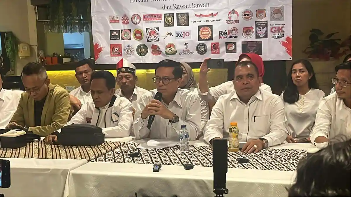 Roy Suryo Cs Belum Tersangka, Relawan Jokowi Ultimatum Mabes dan DPR
