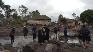 Dampak-erupsi-Gunung-Semeru-di-Desa-Supiturang-Kecamatan-Pronojiwo-Kabupaten-Lumajang.jpg