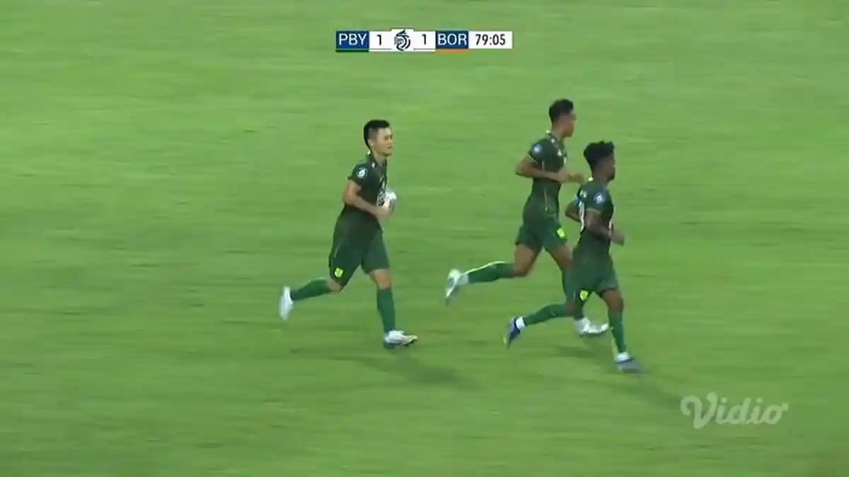Livescore Persebaya vs Borneo FC Babak II : Bajul Ijo Comeback 3 Menit Langsung Boyong 2 Gol!