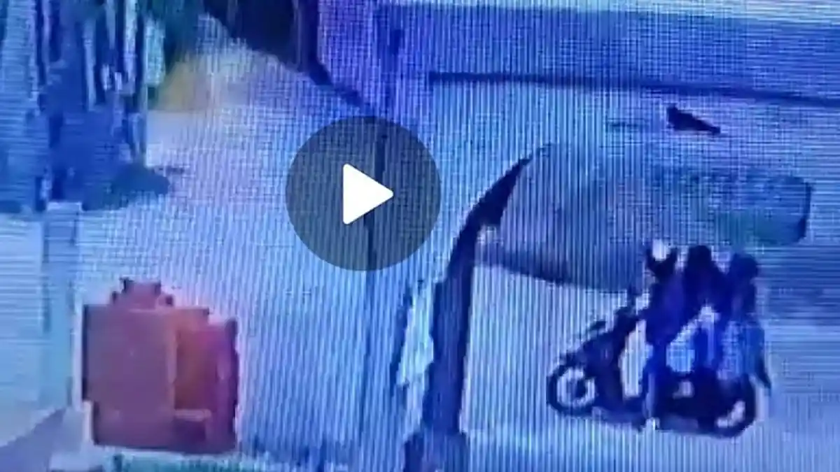 Mengaku Beli Jus, Dua Perempuan Rohingya Malah Kabur Bersama Pria Pengendara Vario