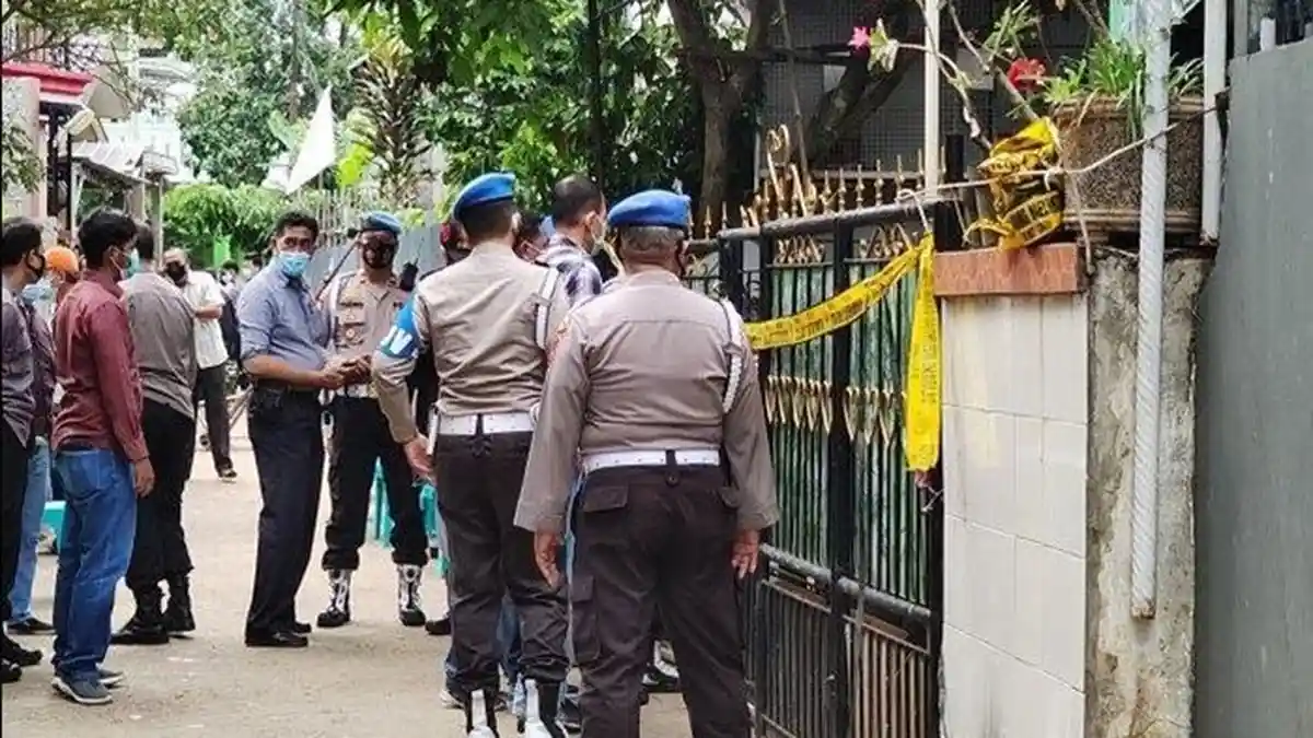 Terdengar Suara Tembakan 3 Kali, Anggota Polisi di Depok Tewas, Anak dan Istrinya Kritis