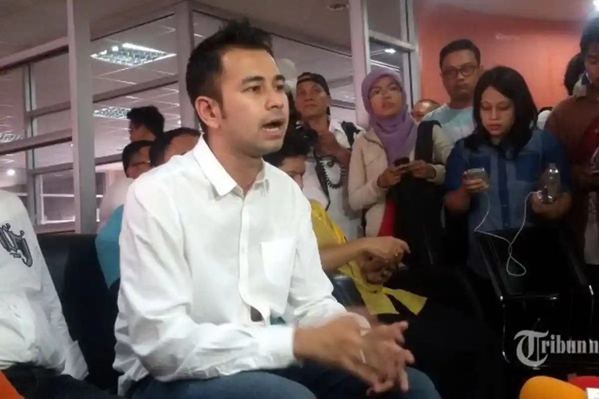 Raffi Ahmad Foto Bareng Anak Mirip Nagita, Netizen Bilang Ini Kode Untuk Gigi