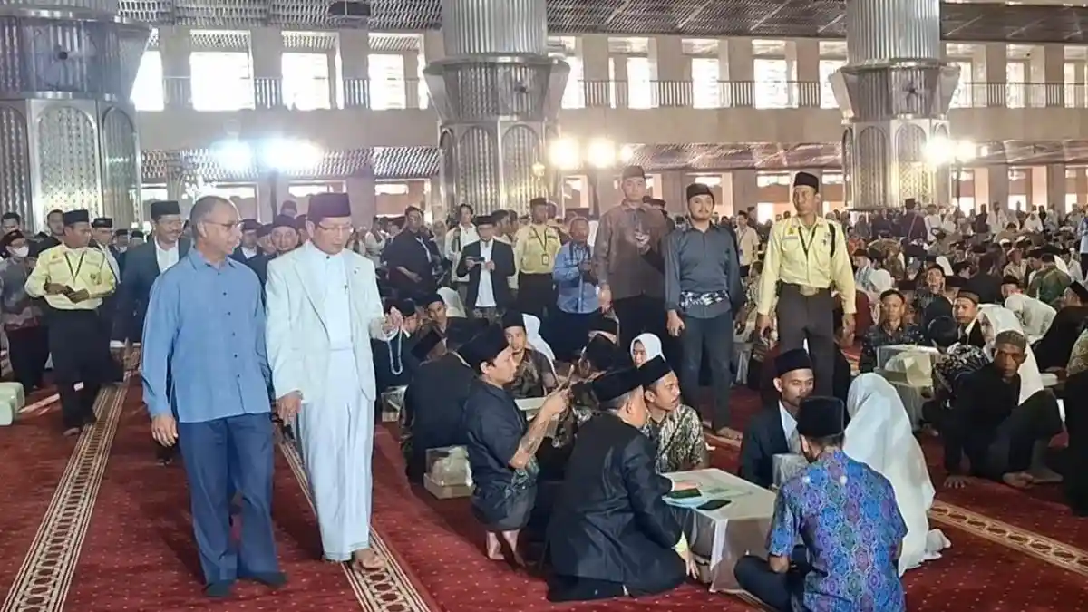 Menteri Agama Hadiri Nikah Massal di Masjid Istiqlal, 100 Pasangan Resmi Menikah