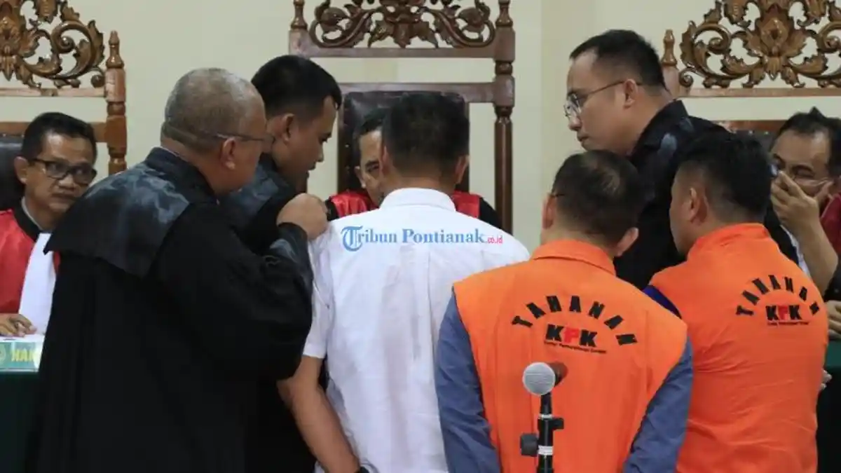FOTO: Sidang Lanjutan Terdakwa Tipikor Mantan Bupati Bengkayang, Suryadman Gidot - lanjutansidanggidot.jpg