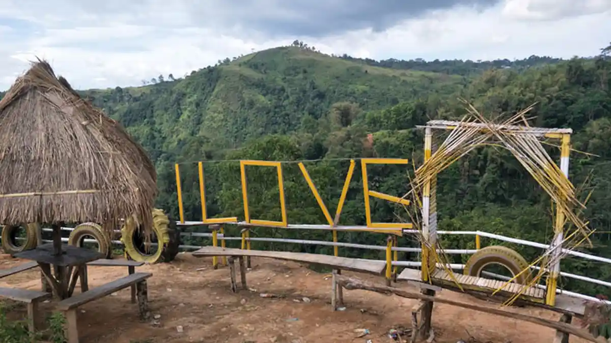 Puncak Golo Wunis, Manggarai Cocok Bagi Kaum Muda-Mudi Memadu Kasih