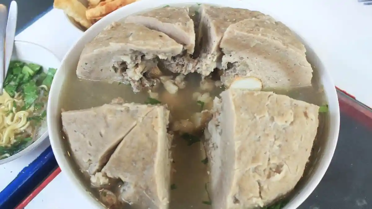 5 Warung Bakso Unik di Yogyakarta, dari Bakso Beranak, Bakso Klenger hingga Bakso Aci