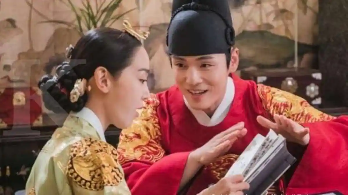 DOWNLOAD Mr Queen Bamboo Forest Sub Indo, Kisah Raja Cheoljong di Drakor Terpopuler | Akses Viu.com