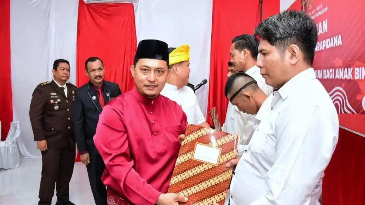 Pj Sekda Deliserdang Serahkan Remisi HUT Ke-79 Kemerdekaan RI