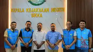 PLN-jalin-kerja-sama-dengan-Kejari-Sikka.jpg