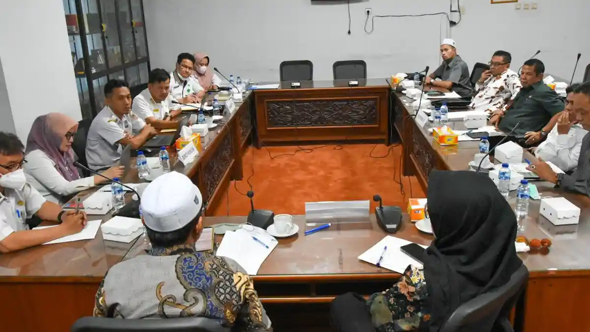 Pansus IV DPRD Kalsel Gelar Rapat Kerja Bahas Raperda Pengelolaan Keuangan Daerah