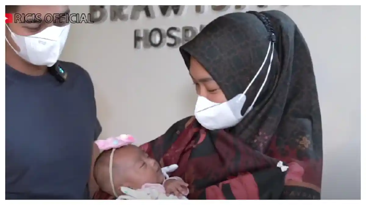 Sadar Dibandingkan dengan Nikita Willy soal Cara Bangunkan Anak, Ria ...