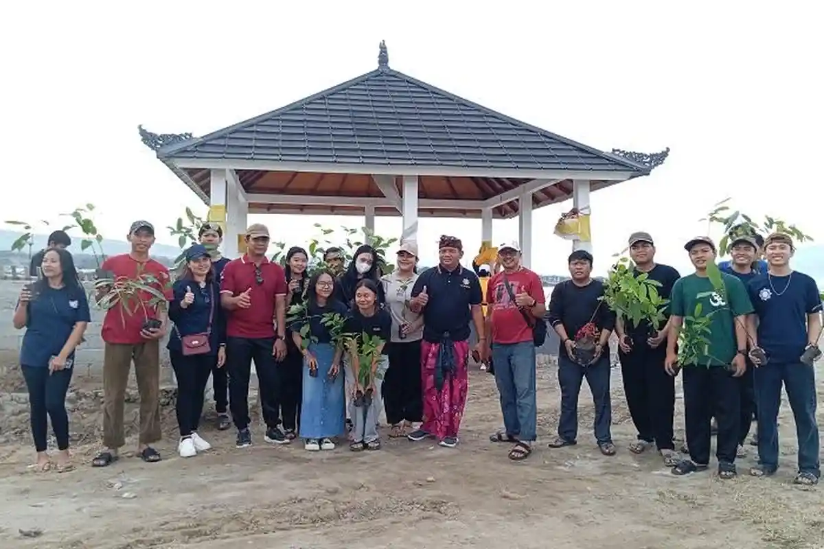 Sambut Hari Raya Nyepi, Umat Hindu di Palu Tanam 1000 Pohon di Lima Titik