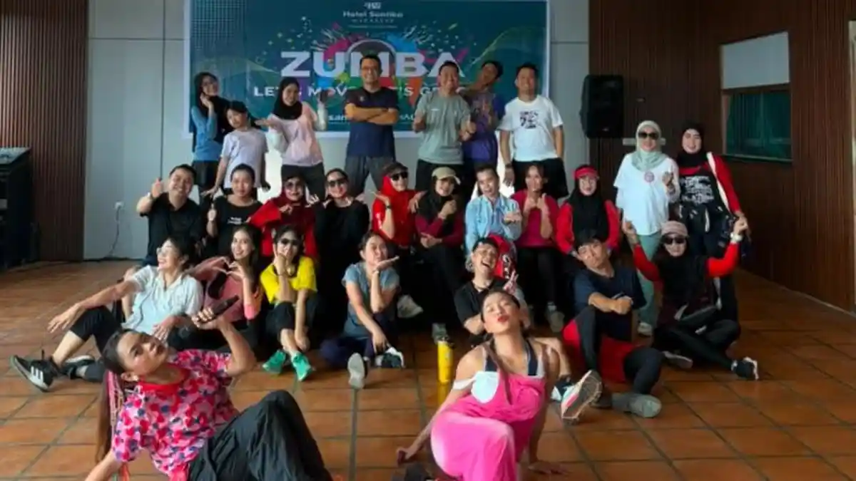 Hotel Santika Makassar Gelar Zumba Party, Ajak Masyarakat Terapkan Gaya ...