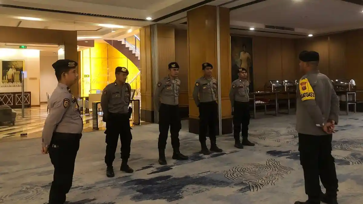 Polres Langkat Melaksanakan Pengamanan Debat Publik Kedua Pilkada Langkat Tahun 2024