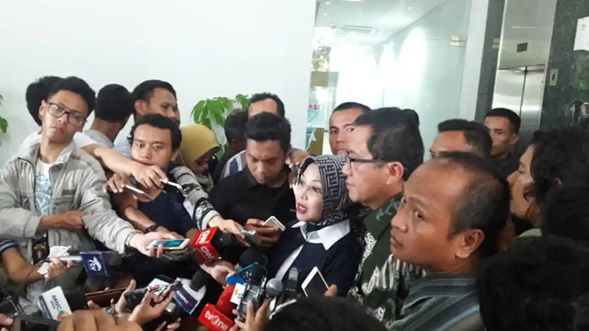 Sylviana Ragukan Hasil Survei Poltracking Indonesia