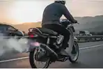 KNALPOT-BRONG-Pengendara-masih-terlihat.jpg