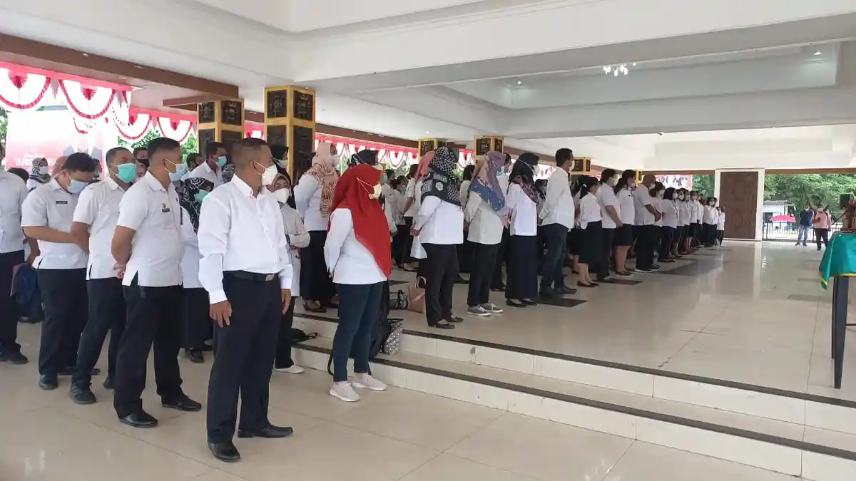 231 ASN Pemkot Ambon Pindah Jabatan Fungsional Satu Hari Jelang 2022