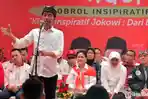 Jokowi Ungkap Kisah Hidupnya di Hadapan Anak Muda Banyuwangi, Sempat Tinggal di Hutan Bersama Istri