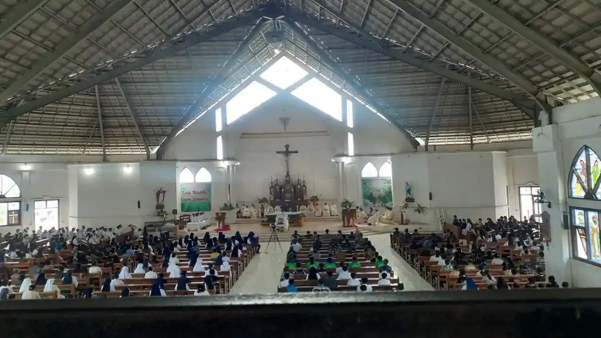 Provinsial SVD Ende Pimpin Misa Pemakaman Suster Estho