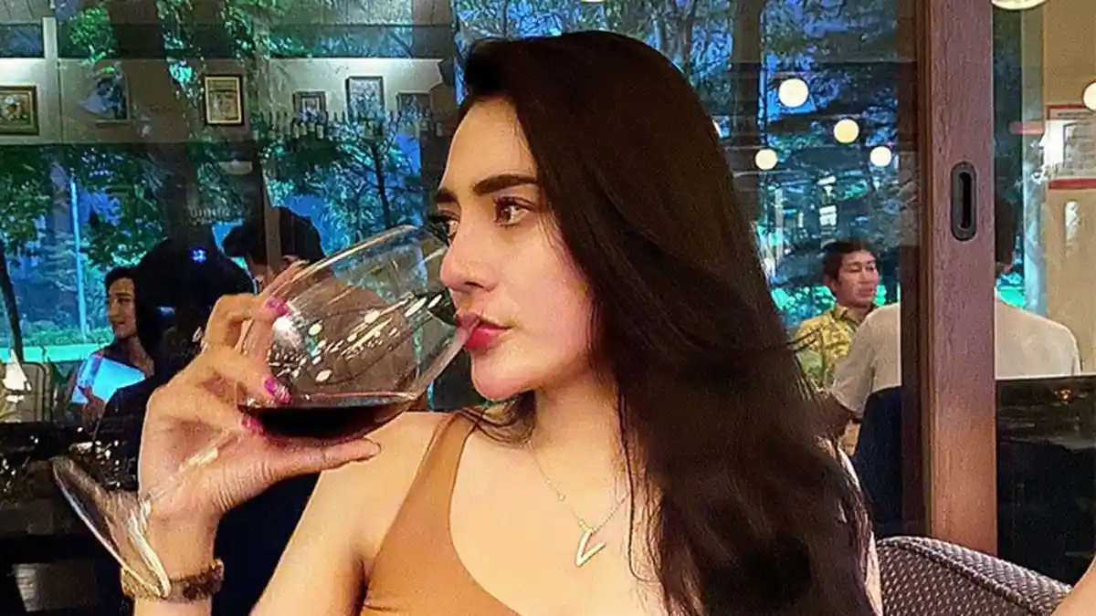 5 Artis Tersandung Kasus Prostitusi Online, Ada yang Sangat Heboh karena Status Menjemput Rezeki